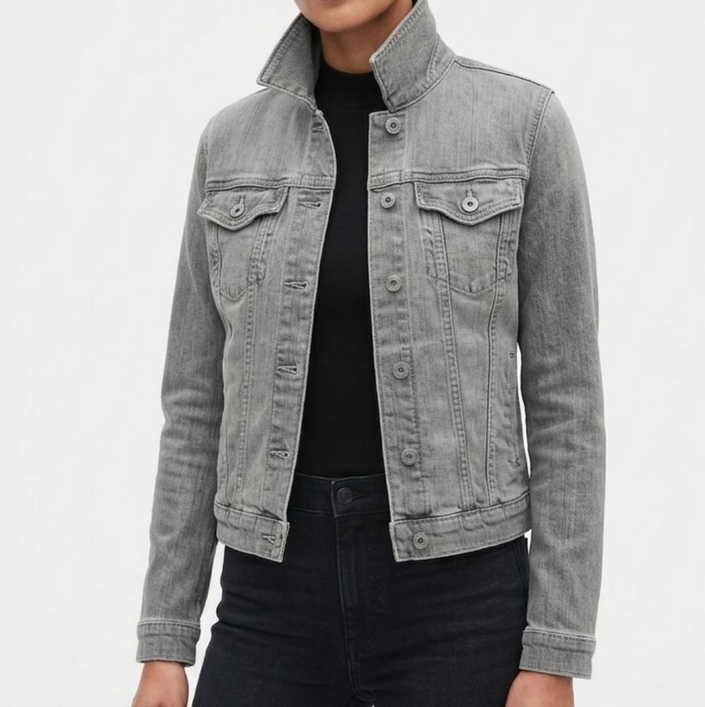 GAP GREY Denim jacket SIZE MEDIUM